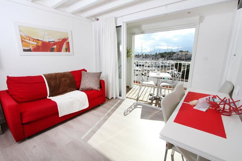 Bleu Mer Duplex Et Suites
