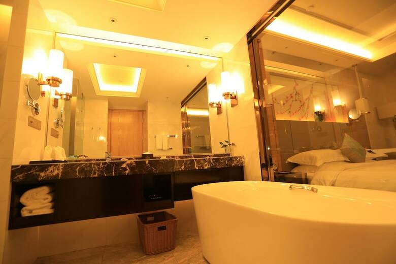 Hotel Ramada Yiyang Taojiang