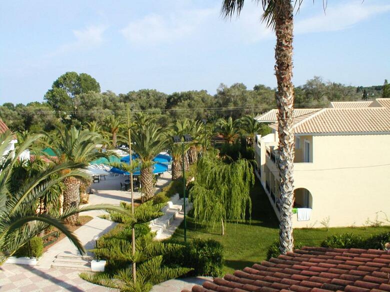 Morfeas Hotel