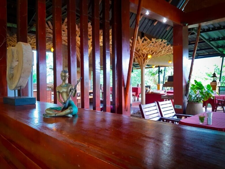 Apartamento Khaosok Boutique Camps