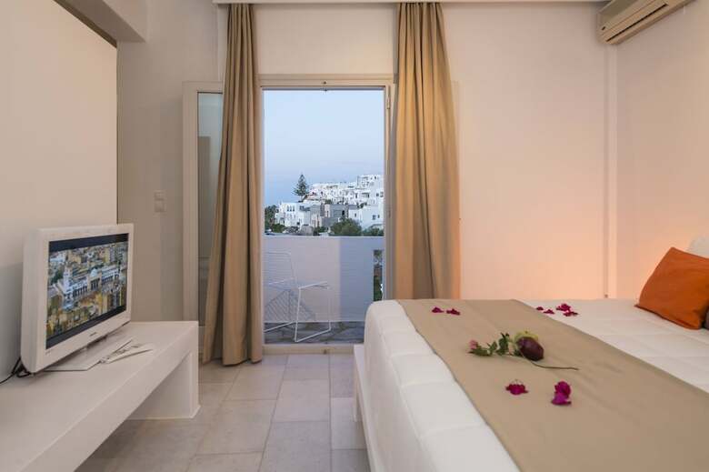 Hotel Kanale's Rooms And Suites