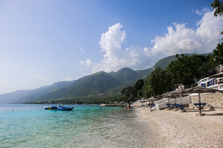 Hotel Wahoo Bay Beach Club & Resort