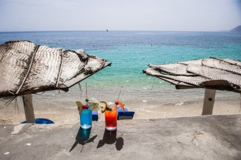 Hotel Wahoo Bay Beach Club & Resort