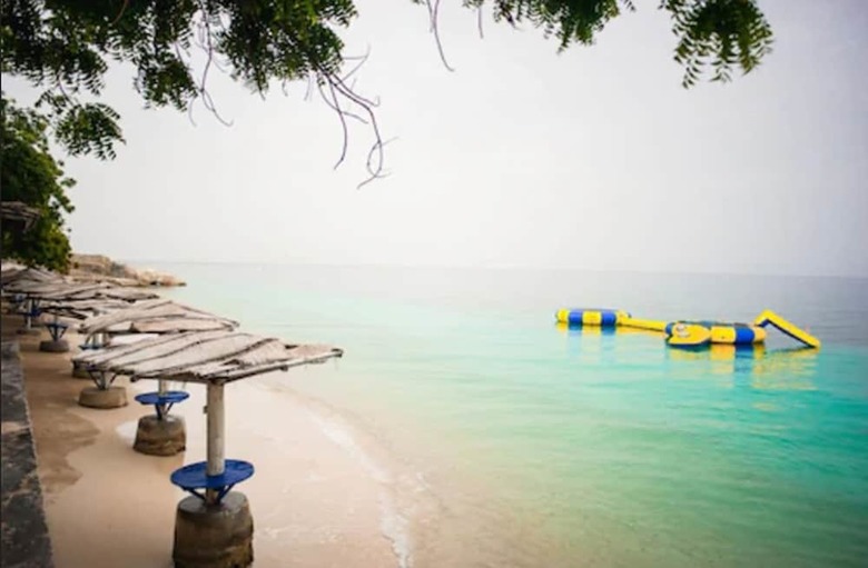Hotel Wahoo Bay Beach Club & Resort