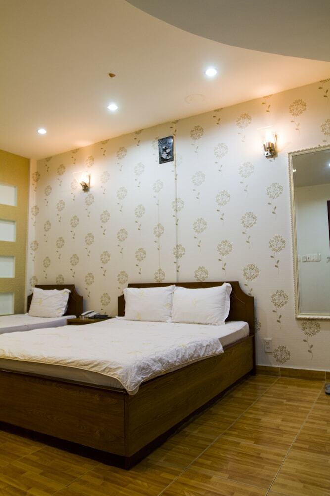 Spring Hotel