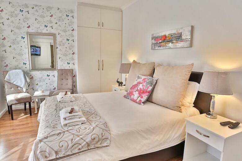 Hotel Abington Manor - Fish Hoek Guesthouse