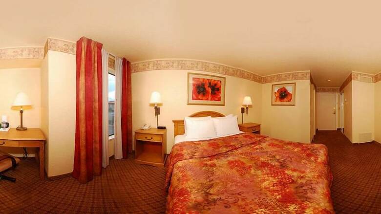 Hotel Pan American Inn & Suites