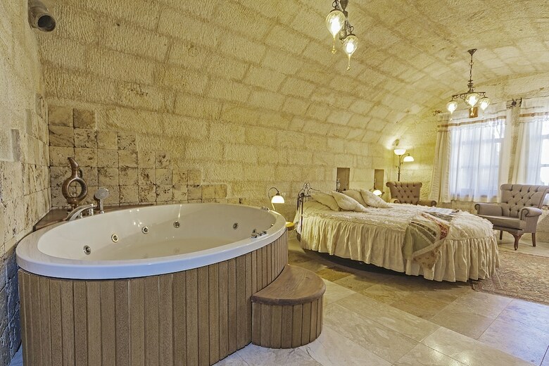 Mithra Cave Hotel - Special Class