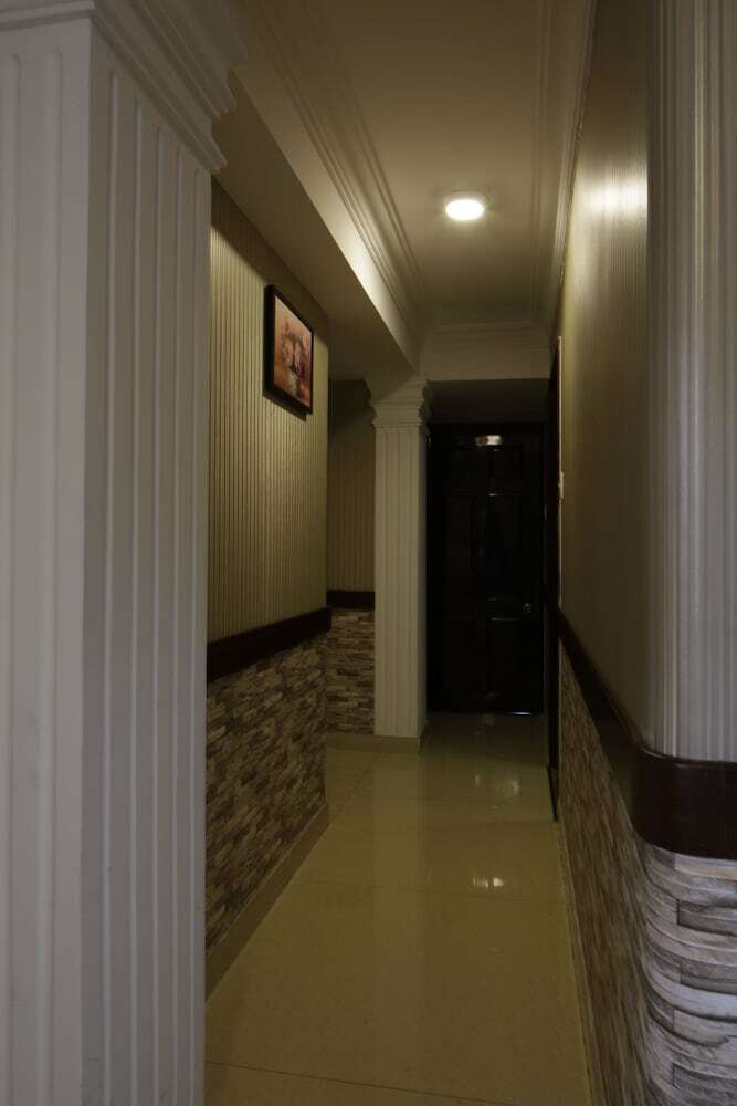 Little Brick Saigon Hotel