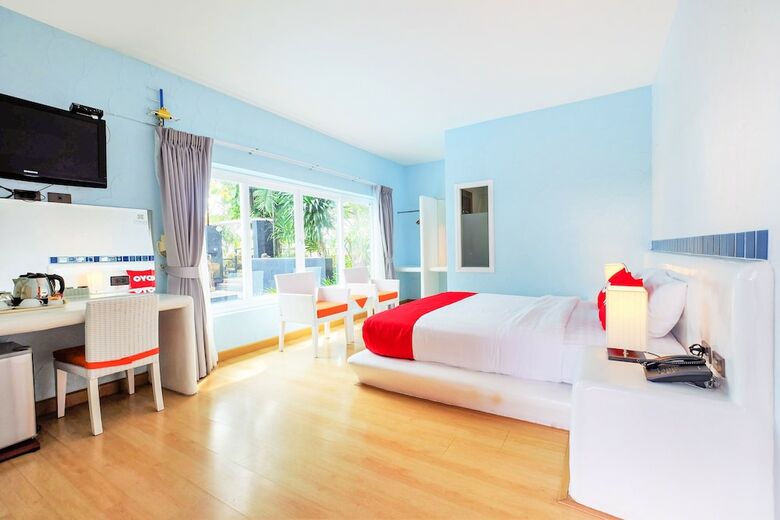 Apartamento Oyo The Chalet Phuket Resort