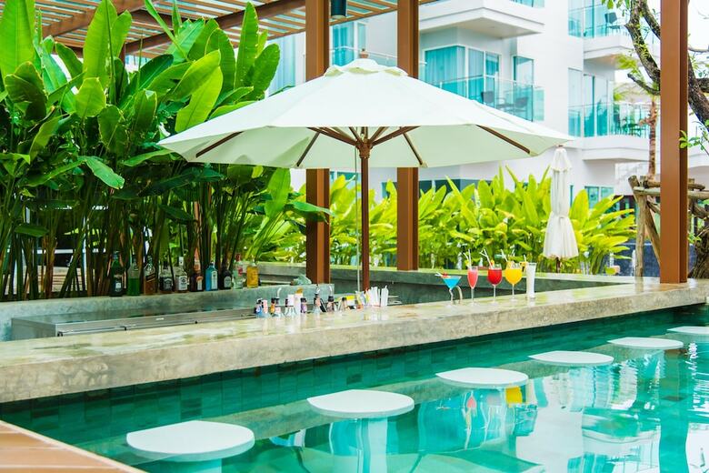 Hotel Fishermen's Harbour Urban Resort