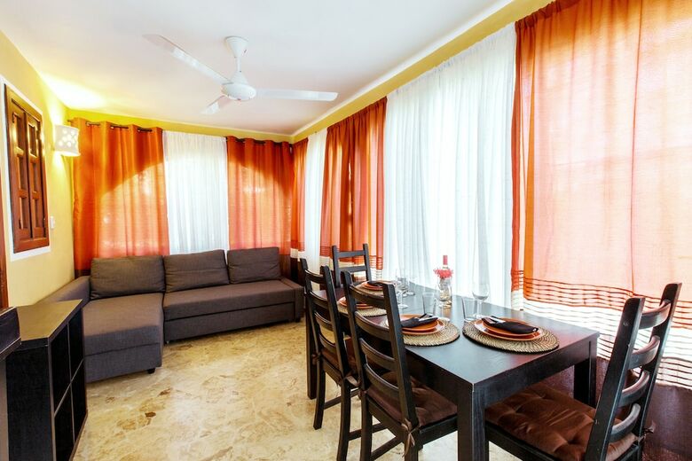 Villa Los Corales Tropical Beach Resort & Spa