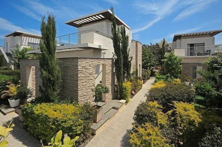 Villa E-villas