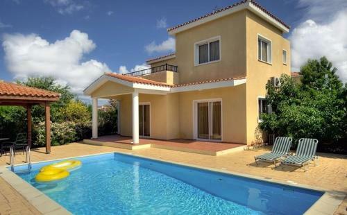 Peyia Villas Cyprus