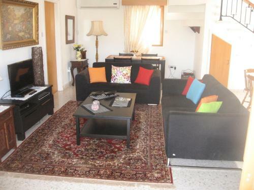 Zena Holiday Villa