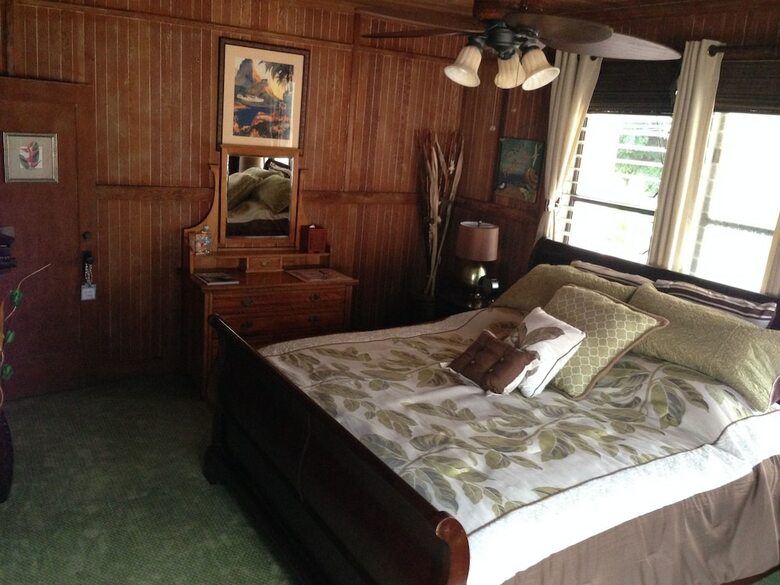 Poipu Bed & Breakfast Inn