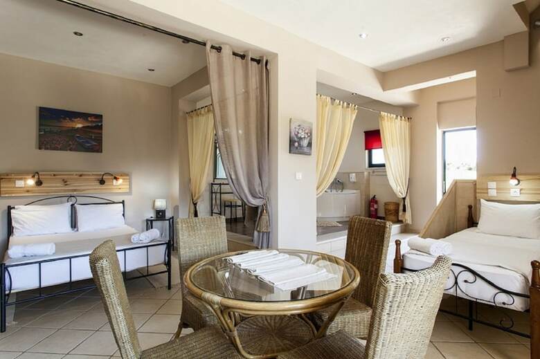 Aparthotel Estate Kares