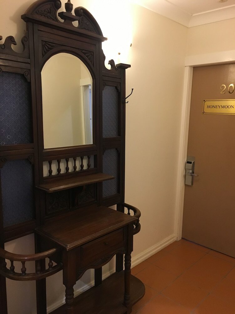 The Manly Lodge Boutique Hotel