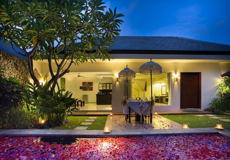 The Yubi Boutique Villas Seminyak