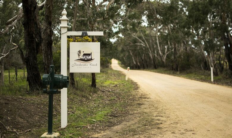 Freshwater Creek Cottages And Farm Stay