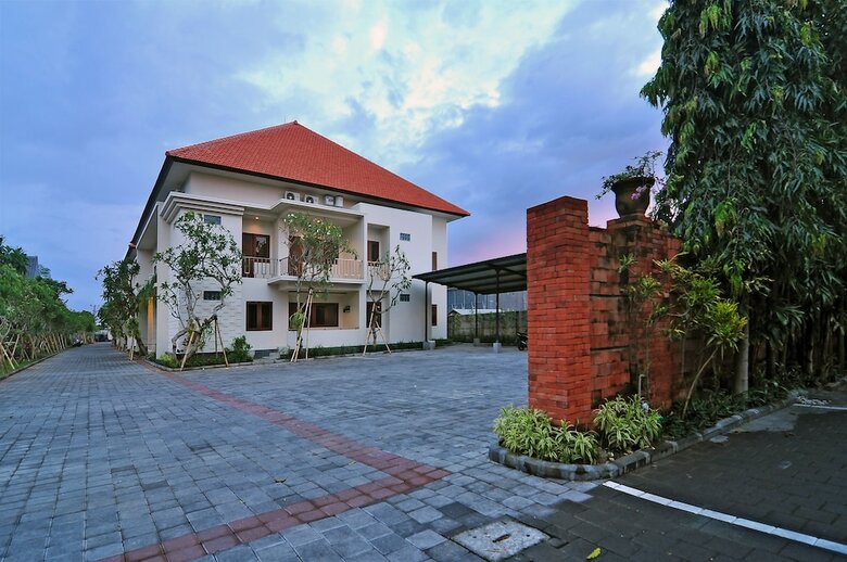 Hotel Taman Ayu Townhouse