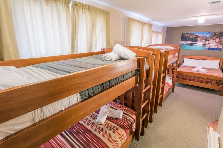 Motel Queenstown Top 10 Holiday Park