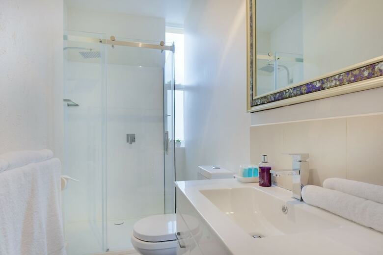 Apartamentos Portsea Place