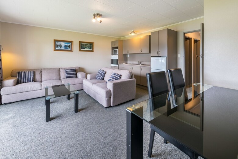 Lakeside Motel And Apartments - Te Anau