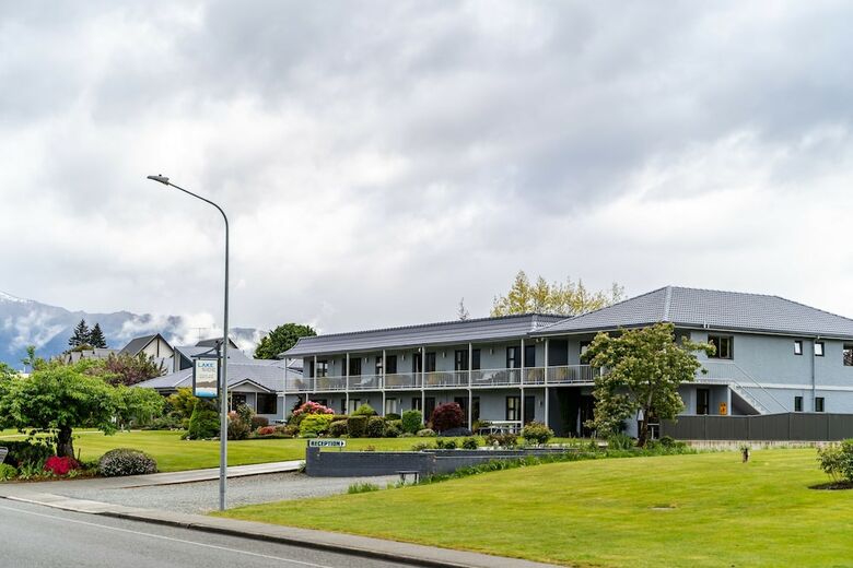 Lakeside Motel And Apartments - Te Anau