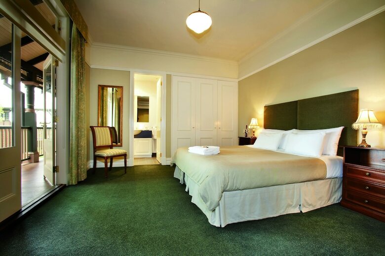 Hotel Bellinzona Resort, Cellar Door & Dining