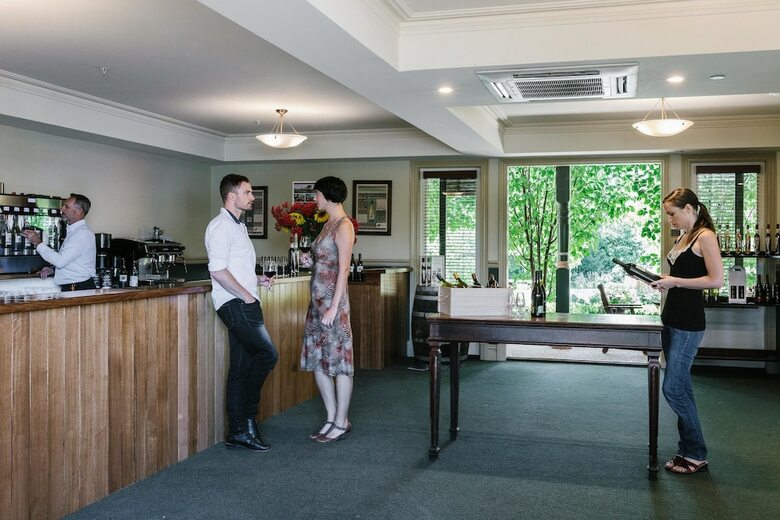 Hotel Bellinzona Resort, Cellar Door & Dining