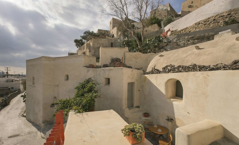Apartamentos Mesana Traditional Stone Houses