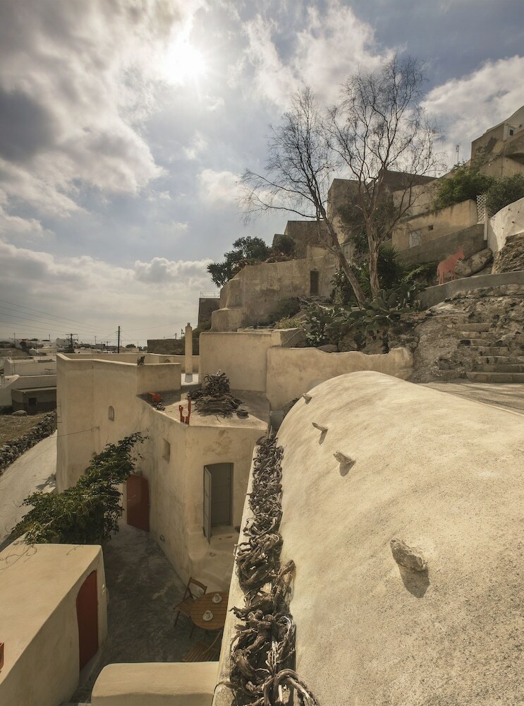 Apartamentos Mesana Traditional Stone Houses