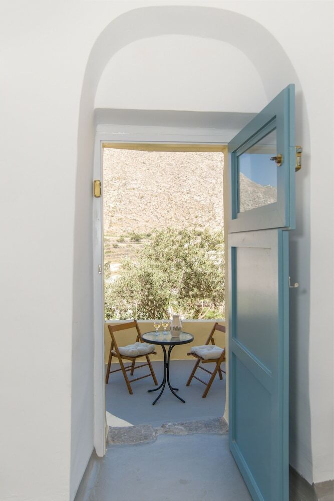 Apartamentos Mesana Traditional Stone Houses