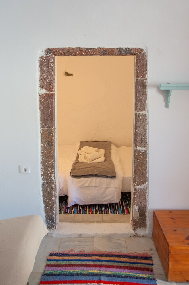 Apartamentos Mesana Traditional Stone Houses