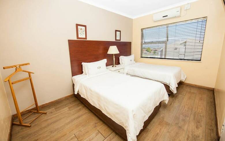 Vetho 1 Apartments Or Tambo Airport