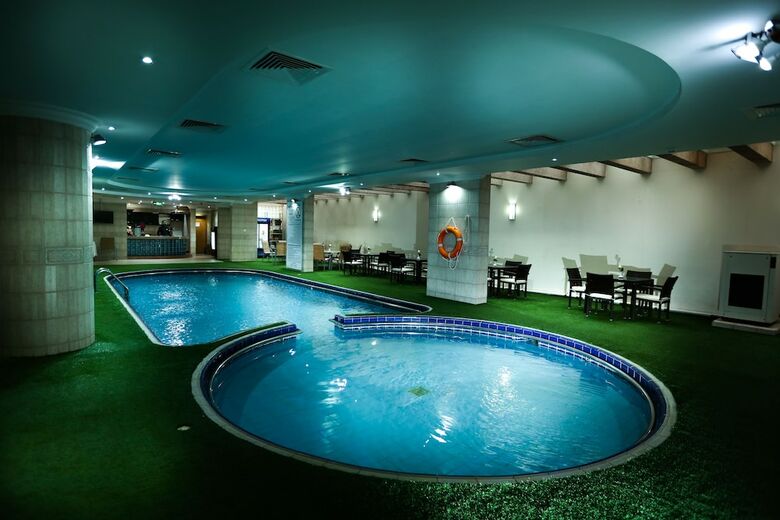 Hotel Howard Johnson By Wyndham Dammam