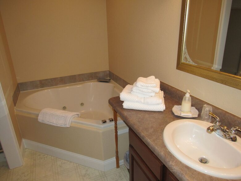 Castle Creek B&B