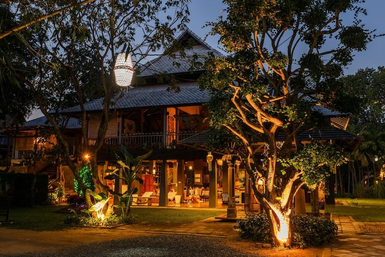Hotel Baan Suan Residence