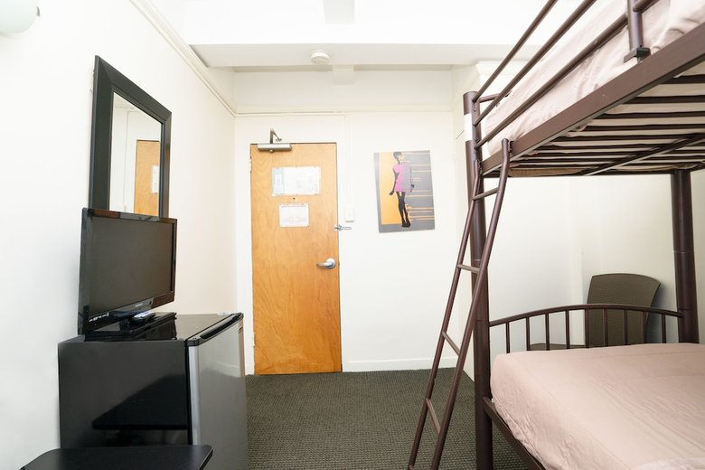Hostal Flushing Ymca