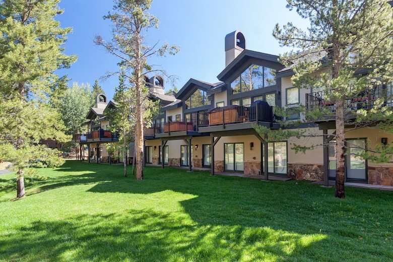 One Breckenridge Place Townhomes By Great Western Lodging