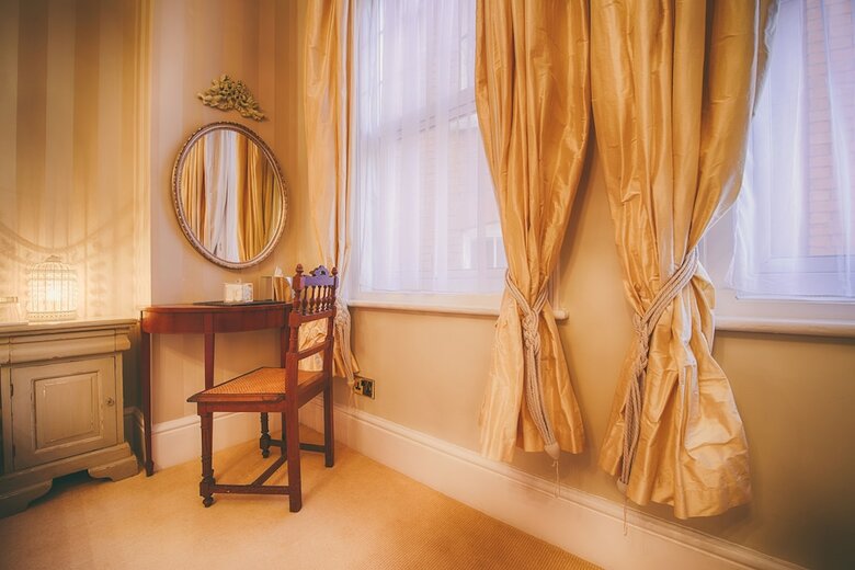 The Florence Suite Boutique Hotel
