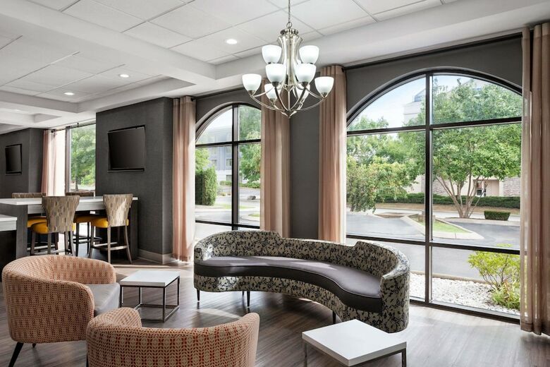 Hotel Days Inn & Suites By Wyndham Murfreesboro