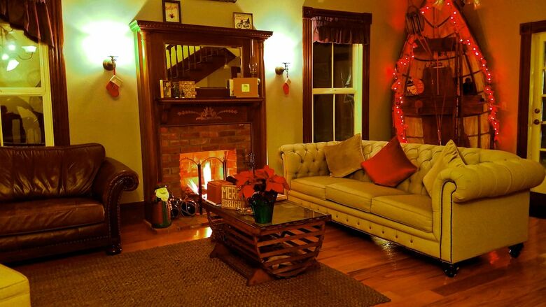 Bed & Breakfast Captain's Inn At Moss Landing