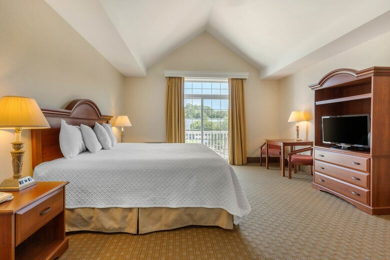 Ogunquit Hotel & Suites