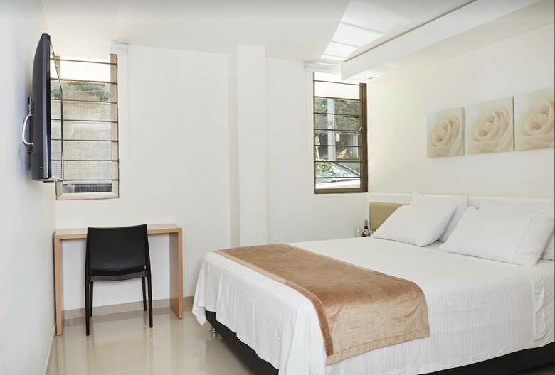 Hotel Zona A