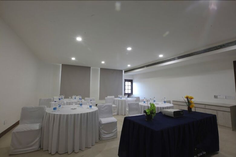 Hotel Todays Sunrise Luxury Resort