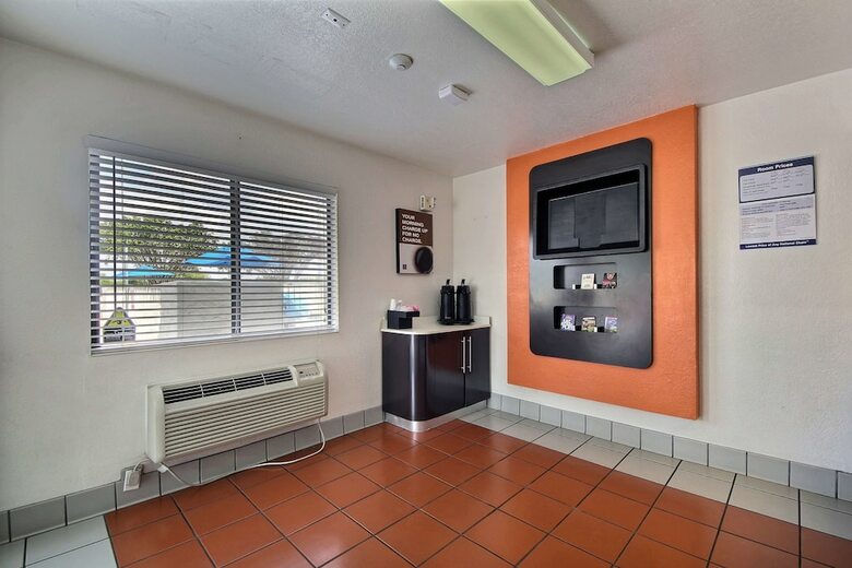 Motel 6 San Antonio West - Seaworld