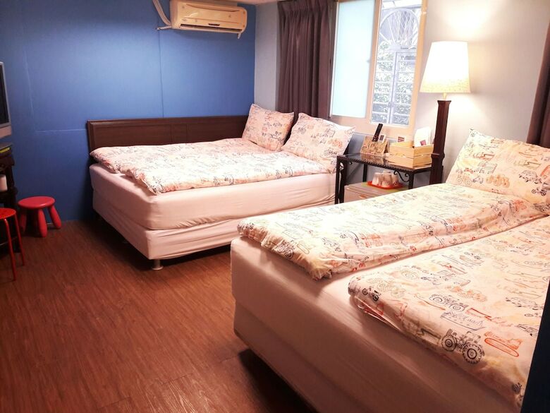 Hostal Ximen Triple Tiger Hostel