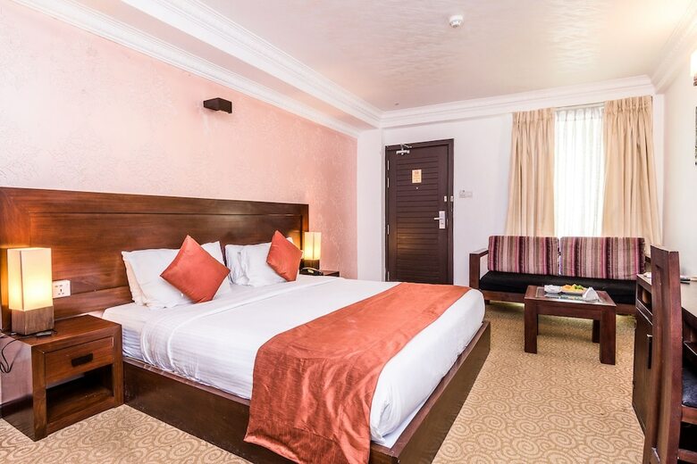 Ceylon City Hotel, Colombo